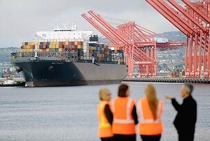 Mega Cargo Container Ship Fabiola