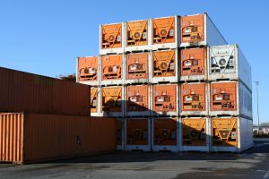 refrigerated "reefer" shipping containers