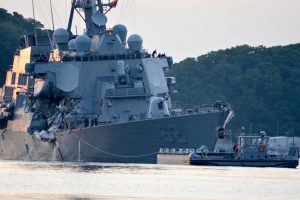 USS Fitzgerald struck by NYK containership